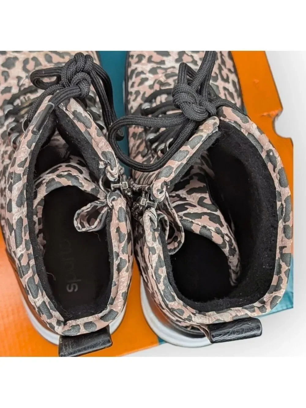 Sporto Leopard Print‎ Warm Lined Winter Boots Women’s 6.5M Waterproof NO OFFERS